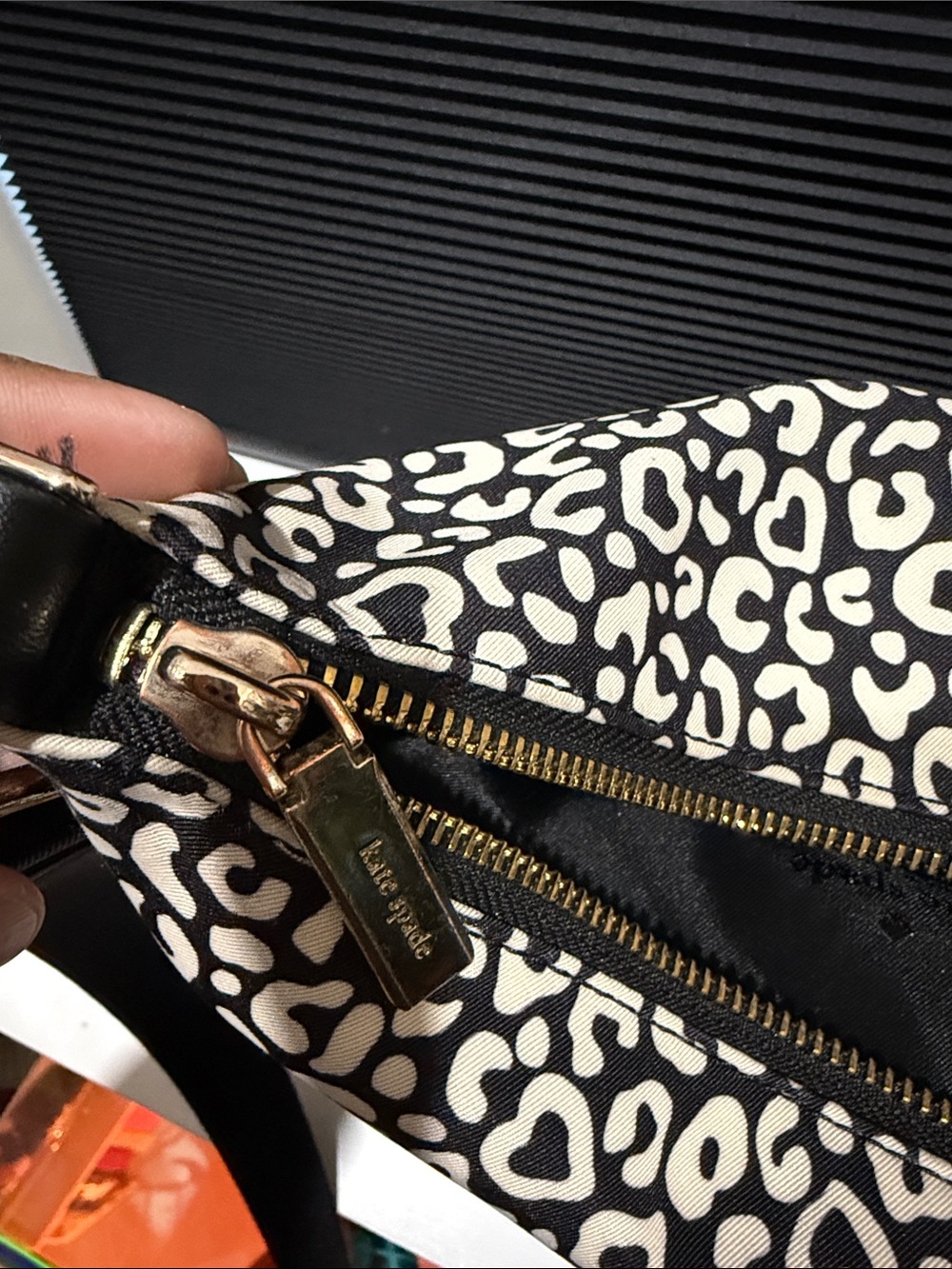 Kate Spade Shelsea Black and White Leopard-Print Hobo Bag crossbody shoulder - Picture 9 of 12